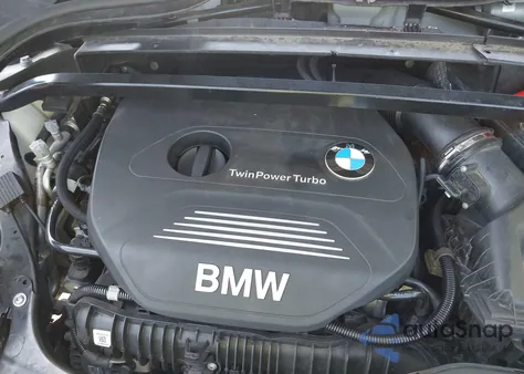 2018 BMW X1 xDrive28I z USA, uszkodzony, nr VIN WBXHT3C39J5F91912